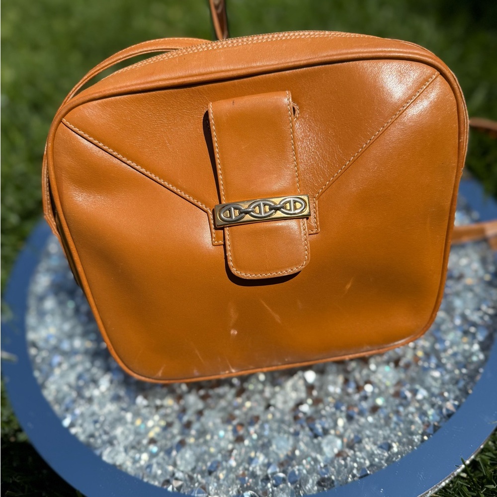 Gucci Cognac Leather Crossbody with Gold-Tone Hardware